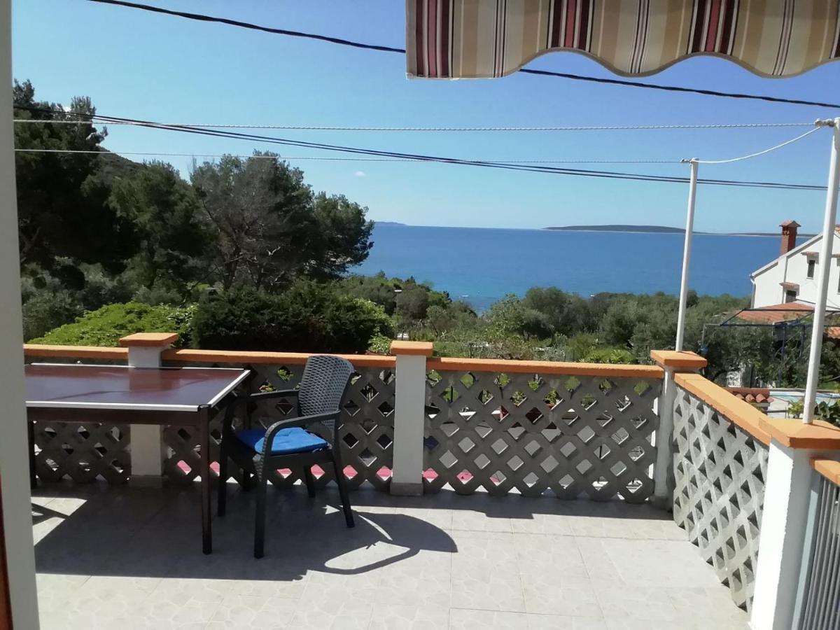 Apartment Agava Miholascica Bagian luar foto