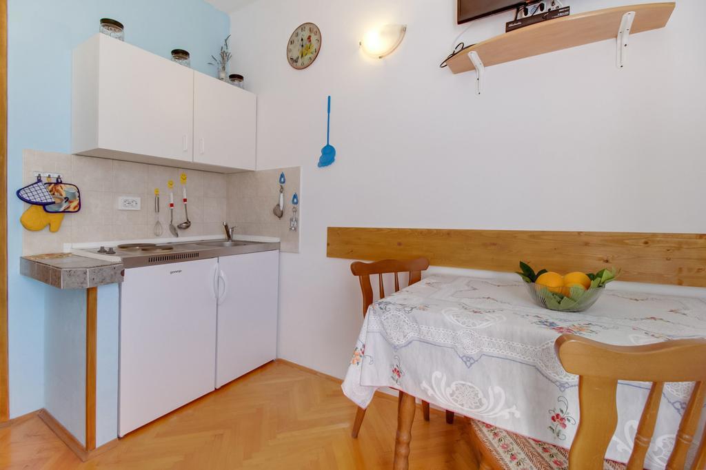 Apartment Agava Miholascica Bagian luar foto