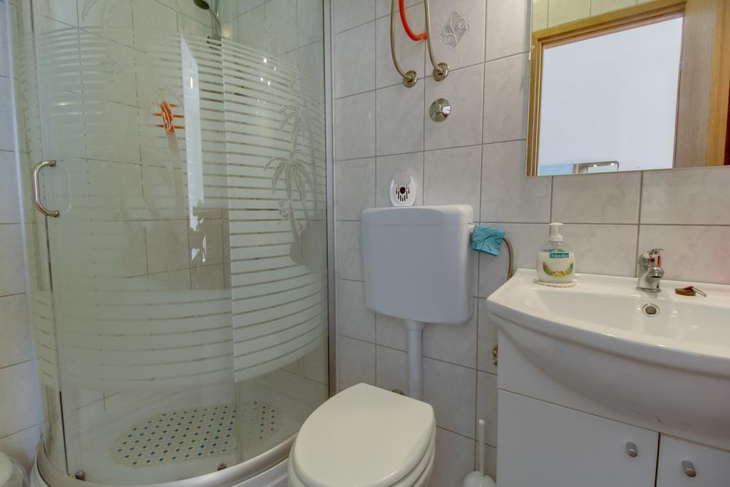 Apartment Agava Miholascica Bagian luar foto